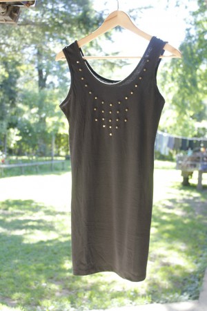 Polera/Vestido con tachas talla M $12.000